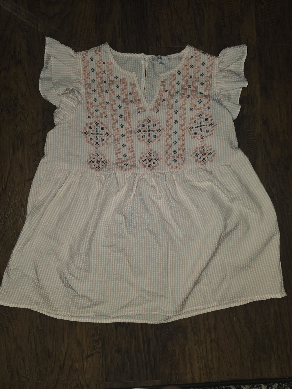 Babydoll Embroidered Flutter Sleeve Peasant Top in Peach and White